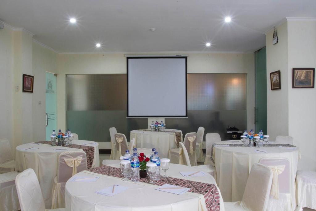 Hotel House Of Arsonia Tulip Yakarta Exterior foto